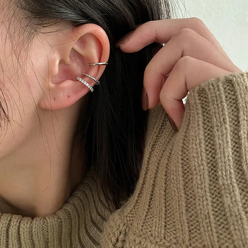 Exquisite Rhinestone Decor Ear Cuff